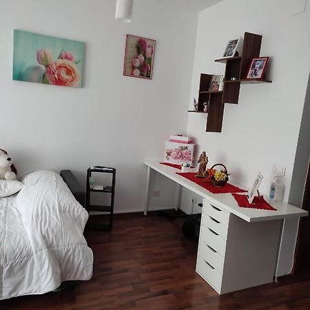 1 Room Apartment In Titan Bucharest Luaran gambar
