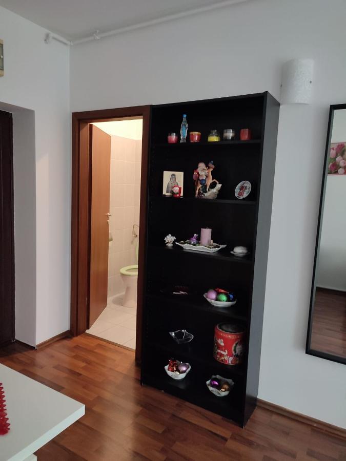 1 Room Apartment In Titan Bucharest Luaran gambar