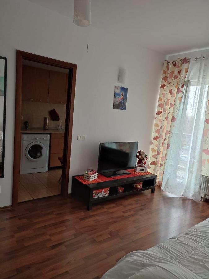 1 Room Apartment In Titan Bucharest Luaran gambar
